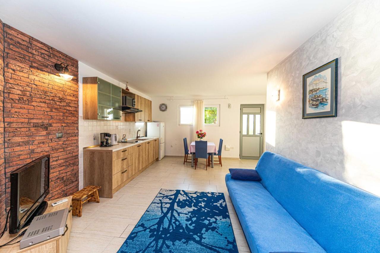 Rajcic Apartments Рогозниця Екстер'єр фото