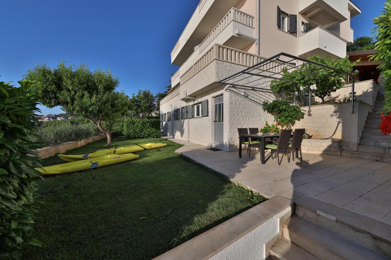 Rajcic Apartments Рогозниця Екстер'єр фото