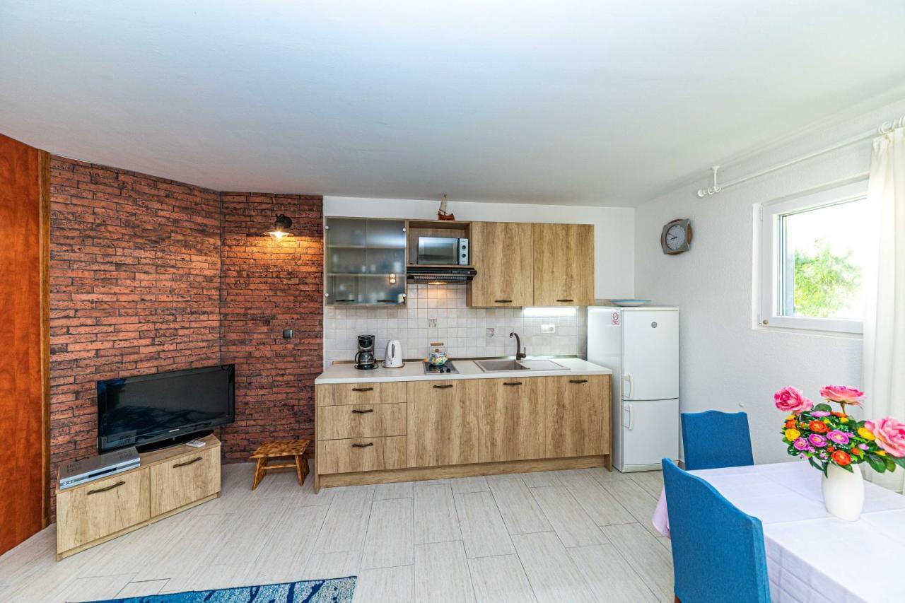 Rajcic Apartments Рогозниця Екстер'єр фото